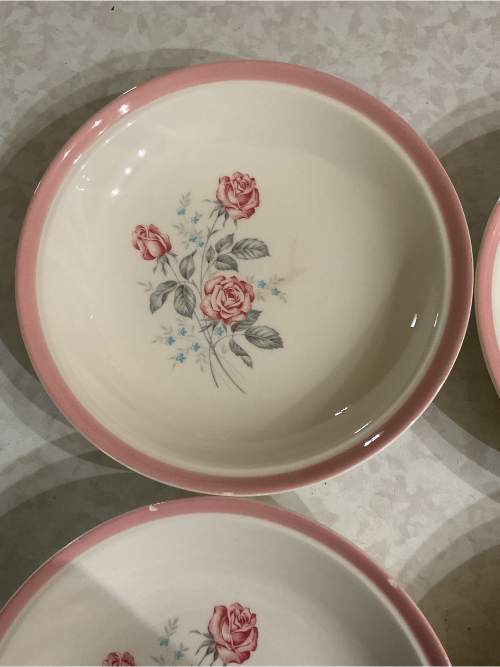 Vintage Floral Serving Bowl with Pink Rim. Set of 4 - Picture 9 of 9